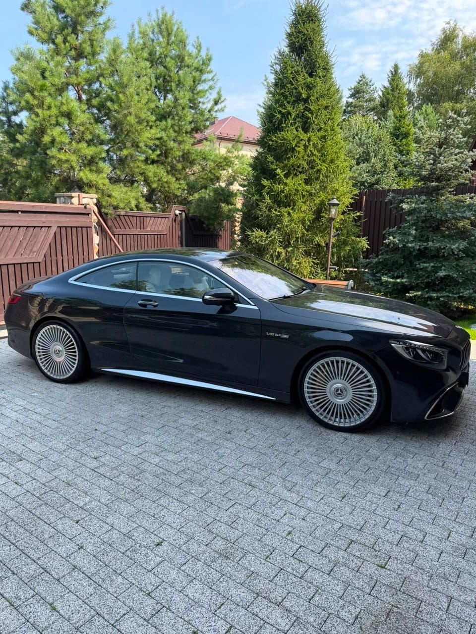 Mercedes-Benz S-Class Coupé — multi-spoke design